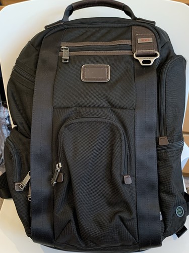 Tumi alpha bravo shaw - bravo,