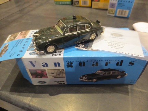 Vanguards va08400 jaguar - vanguards,