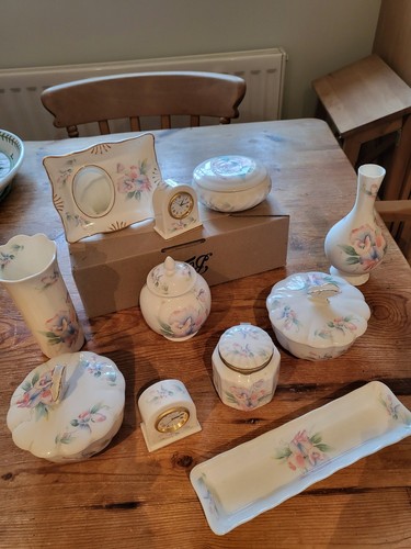 Aynsley fine bone china - aynsley,