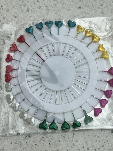 Map push pins tacks - x,