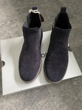 GABOR LOURDES CHELSEA BOOTS - SIZE 4.5