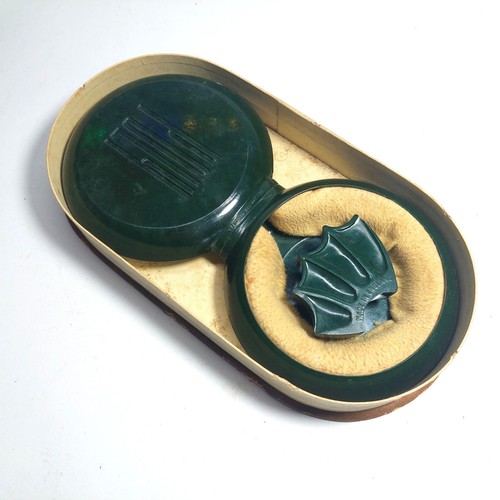 Bakelite poly nail - poly,