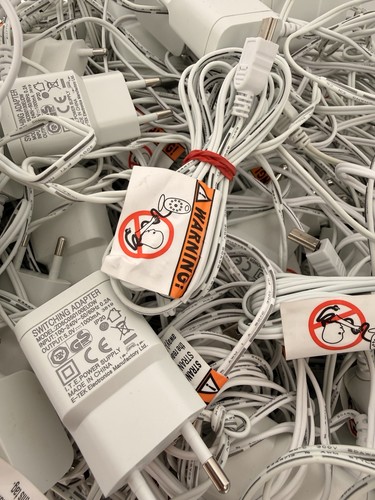 Switching adaptor adapter - adaptor,