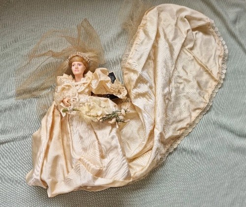 Peggy nisbet doll p1005 - peggy,
