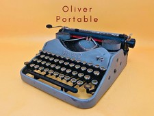 Working Typewriter Oliver