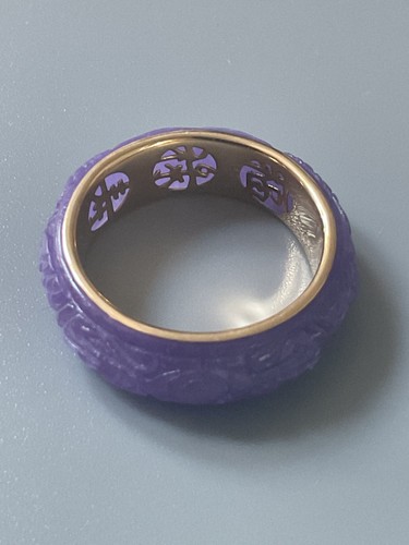 Vintage 14k carved lavender - carved,