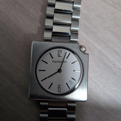 Guy laroche silver quartz - silver,