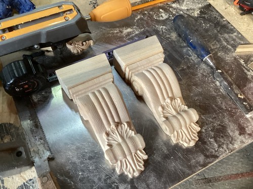 Corbels carved wooden - carved,