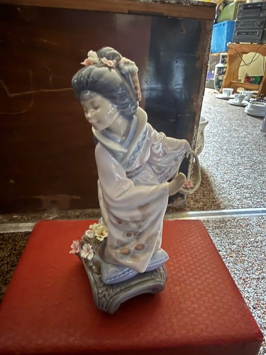 Lladro michiko 1447 - lladro, geisha