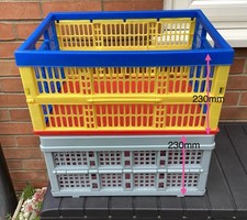 2 x folding crates 32 litres each