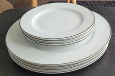 NEXT PLATINUM BAND - 4 DINNER & 4 SIDE PLATES
