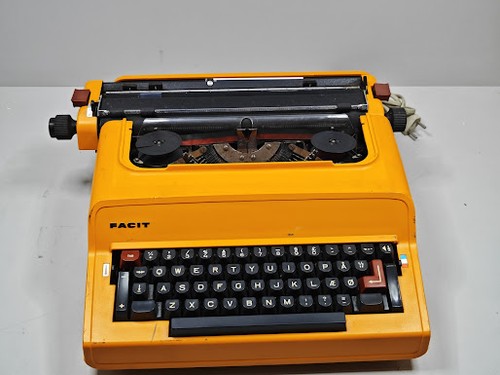 Facit vintage typewriter - typewriter,
