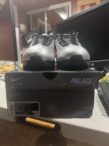 Size palace x nike - size,