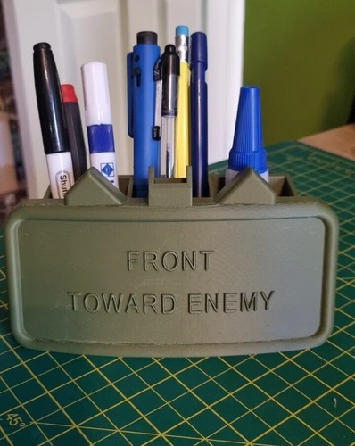 Claymore pen holder desk - pen, tidy