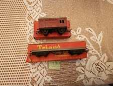 Triang R 110 Bolster Wagon & R