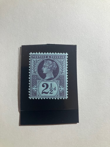 Queen victoria d - 1/2, purple