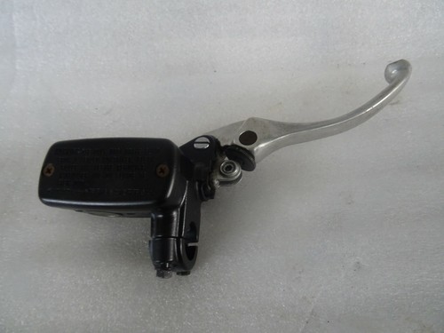Wb8 honda cbr 600 pc25 - 600, front