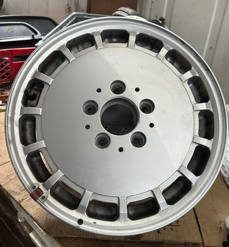 Mercedes w201 w124 190 e - w124,