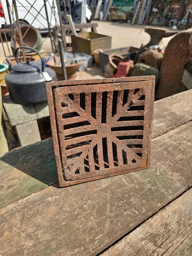 Cast iron reclaimed drain - cast,