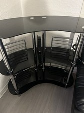 3 Teired Beautiful Black And