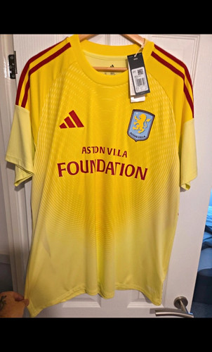 Aston villa goalkeeper shirt - aston,