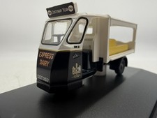 1:76 Oxford Diecast Milk Float