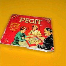 Vintage Board Game - PEGIT -