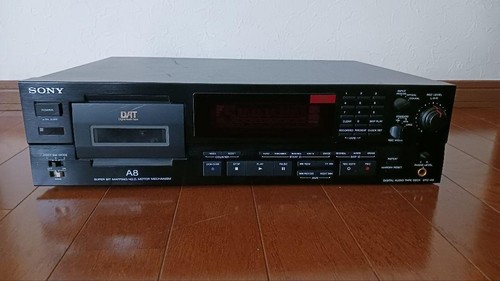 Sony dtc dat - dtc-a8, deck