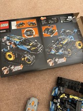 LEGO TECHNIC: Remote-Controlled Stunt Racer (42095)