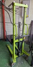 Pramac MX 10/16 1000Kg Manual Pallet Stacker. Used. Forks slighlty adjusted