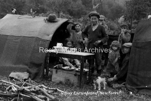 Pus gipsy encampment new - encampment,,