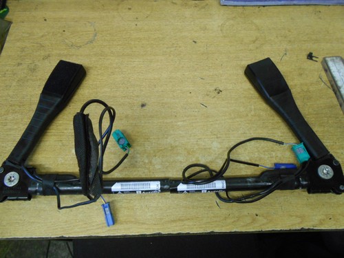 Vauxhall corsa seatbelt - e,