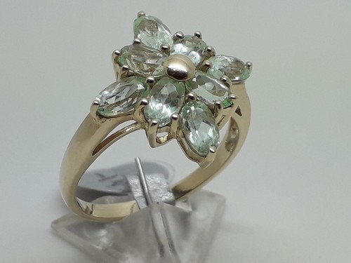 Ladies 9ct gold - floral, pale