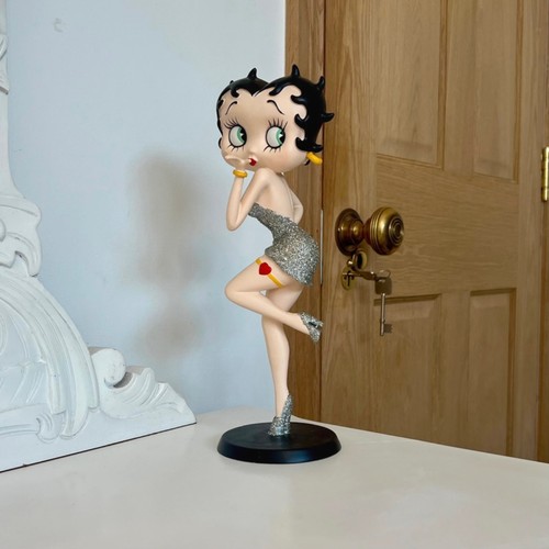 Betty boop blowing kisses - boop,