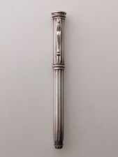 yard o red fountain pen