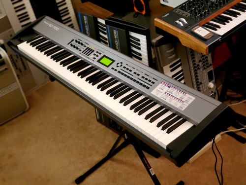 Certified roland rd700 - certified!!!,