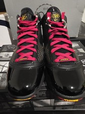 Nike Air Max LeBron VII