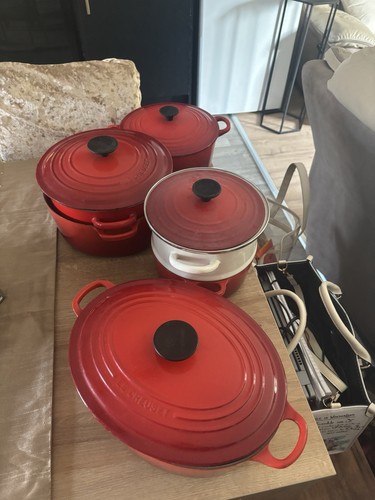 Creuset cast iron saucepans - le,