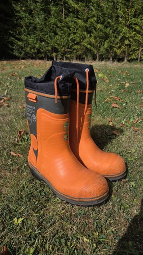 Husqvarna chainsaw - husqvarna,