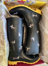 Joules black dog print wellington boots. Size 7, Boxed, Worn Once.