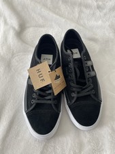 HUF Skate Shoes Size 7 Black