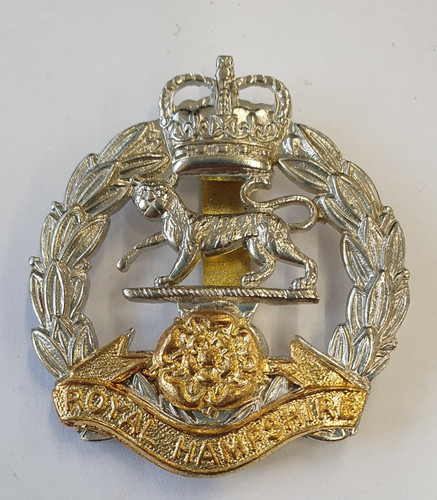 Army cap badge royal - cap,