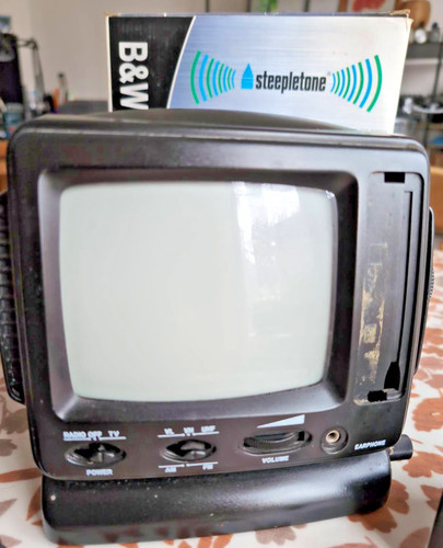 Steepletone b w - steepletone,
