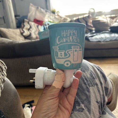 Scentsy happy camper - happy,