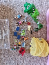 Playmobil 5435 Summer Fun Camping Set with Tent, Campsite, and Family
