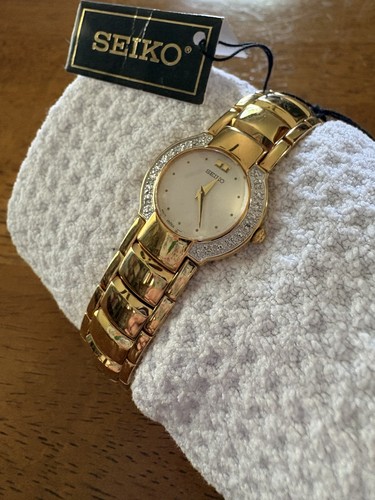 Women seiko quartz - quartz, gold