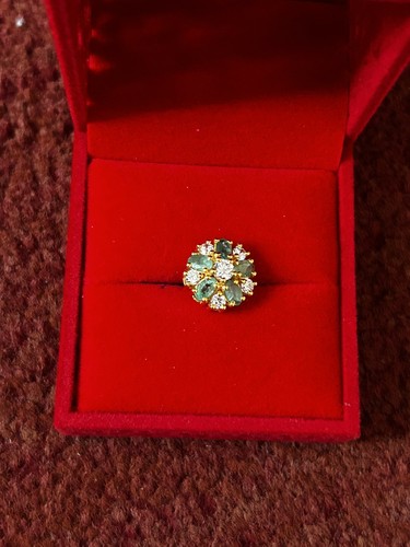 22ct gold stud2 - 22ct, stud2.4g