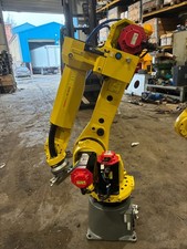 Fanuc M-20iA Robot Arm 2