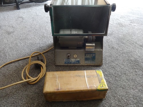 Bench grinder - bench,