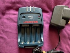 Uniross Sprint Battery Charger AAB03004